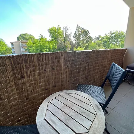 Le De Jeanne Appartement *
